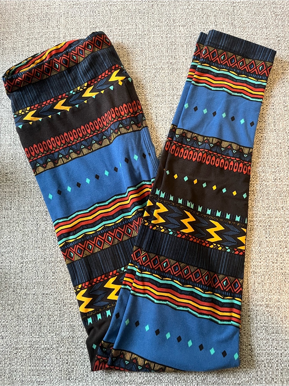 LuLaRoe OS Blue & Black Aztec-Style Patterned Leggings